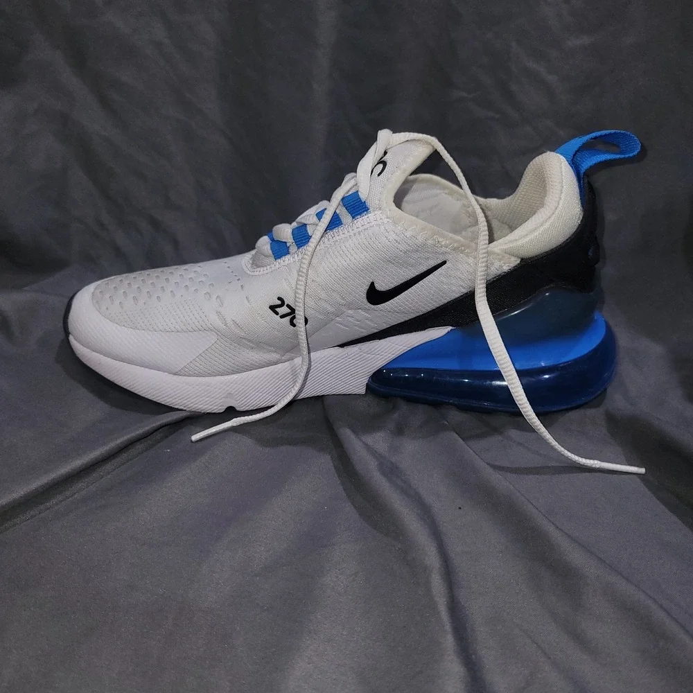 Size 6Y-Nike Air Max 270 GS 'White Photo Blue' 943345-112 (Womens 7)